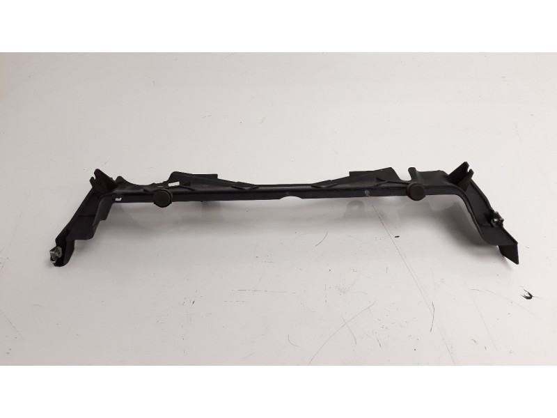 Recambio de moldura para bmw k 1600 gt/gtl referencia OEM IAM 7724716 50403110 