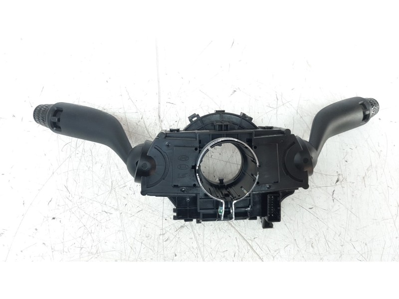 Recambio de mando multifuncion para hyundai tucson referencia OEM IAM 934D5N7840  