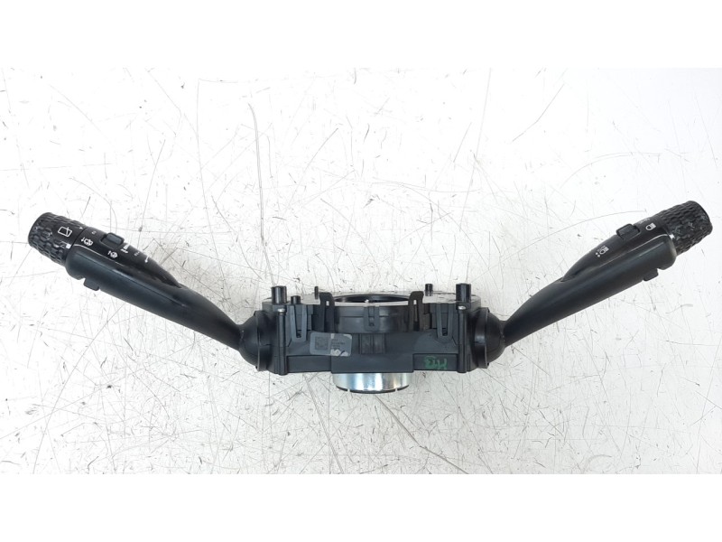 Recambio de mando multifuncion para hyundai tucson referencia OEM IAM 934D5N7840  