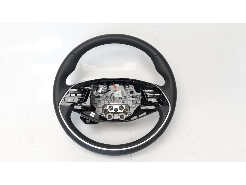 Recambio de volante para kia niro referencia OEM IAM 56100AT480CCV  