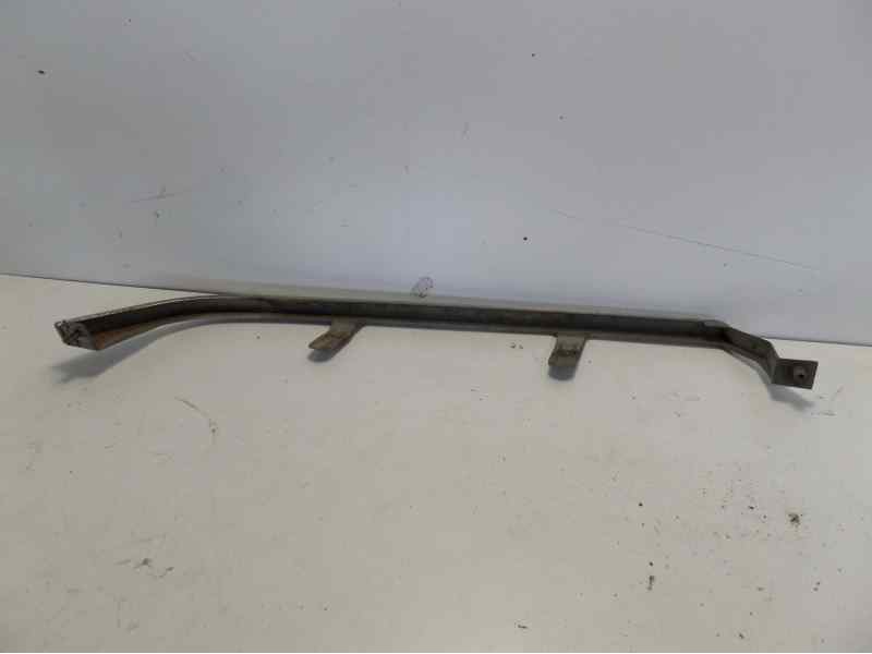 Recambio de molduras delanteras para citroen xantia berlina 2.0 hdi 90/110 attraction referencia OEM IAM   