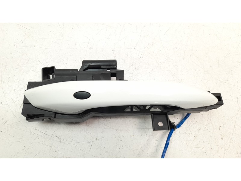 Recambio de maneta exterior delantera derecha para hyundai tucson referencia OEM IAM 82661N7110  