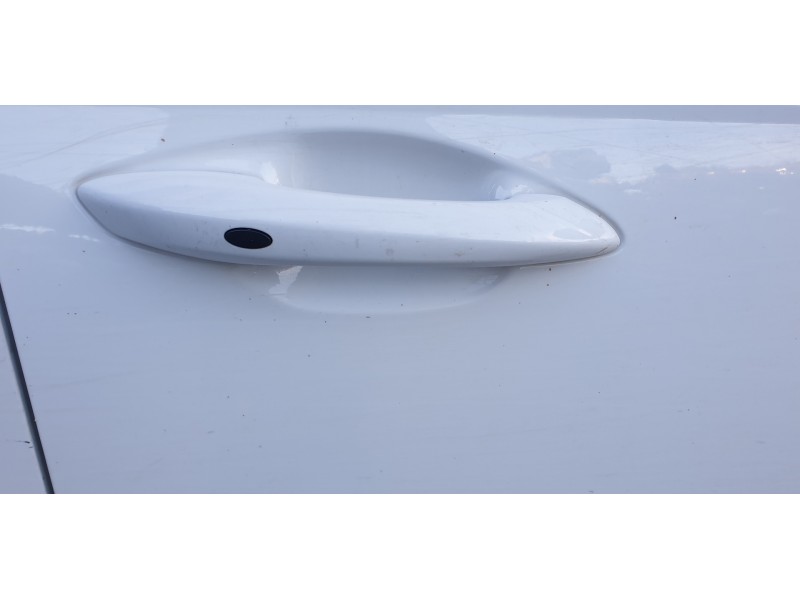 Recambio de maneta exterior delantera derecha para hyundai tucson referencia OEM IAM 82661N7110  