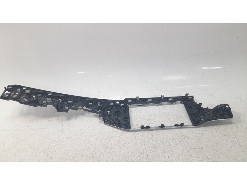 Recambio de moldura para audi q3 (f3b) referencia OEM IAM 83B853190  