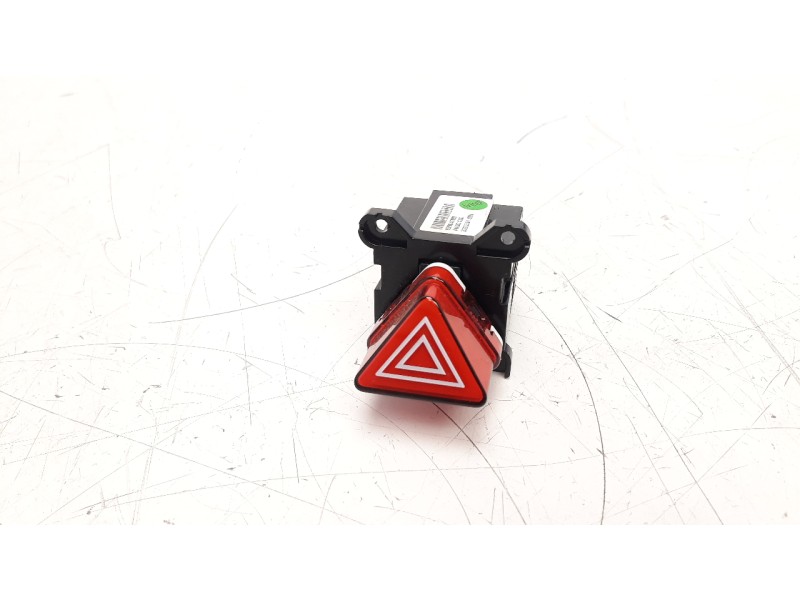 Recambio de warning para kia niro referencia OEM IAM 93790AT000 4K43601000 