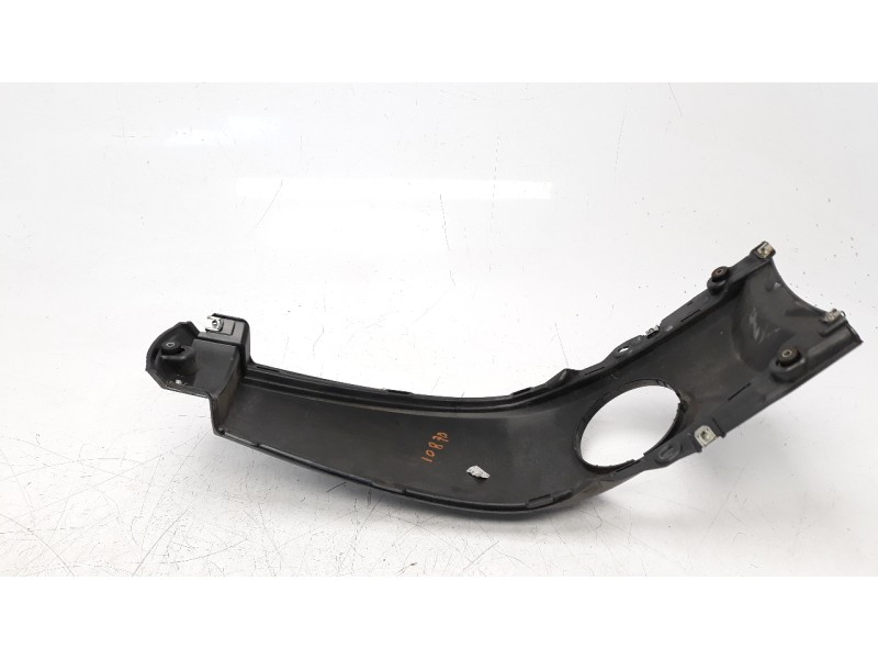 Recambio de moldura para bmw k 1600 gt/gtl referencia OEM IAM 46638546296  