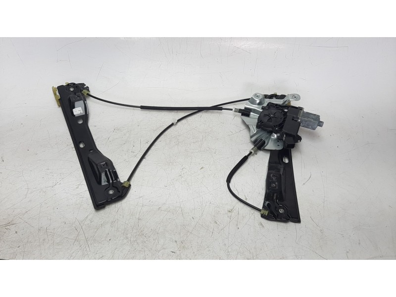 Recambio de elevalunas delantero izquierdo para opel astra j gtc 1.6 cdti dpf referencia OEM IAM 915367104 106165917 