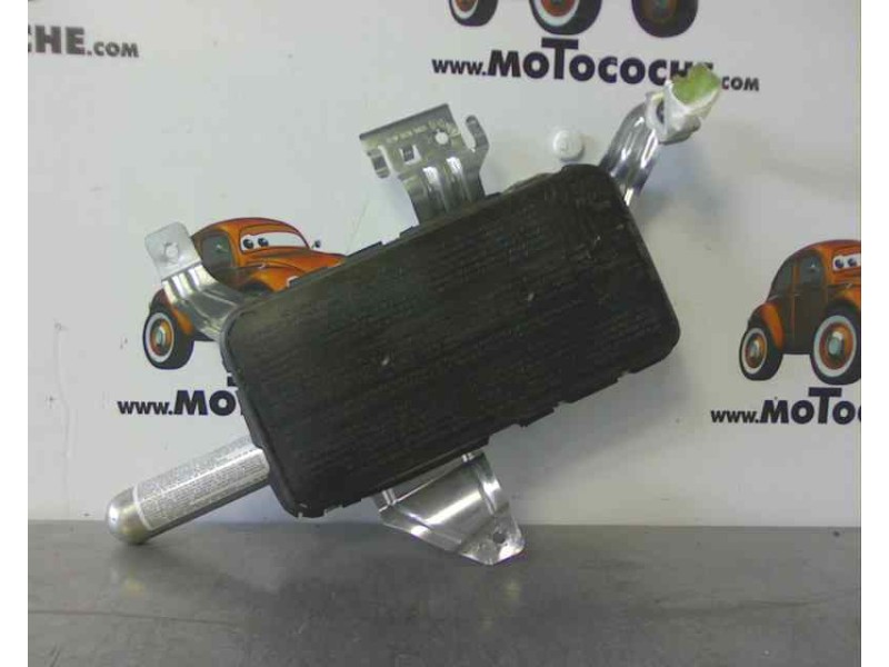 Recambio de airbag lateral delantero derecho para mercedes-benz clase c (w203) berlina referencia OEM IAM A2038602605 30320418C 