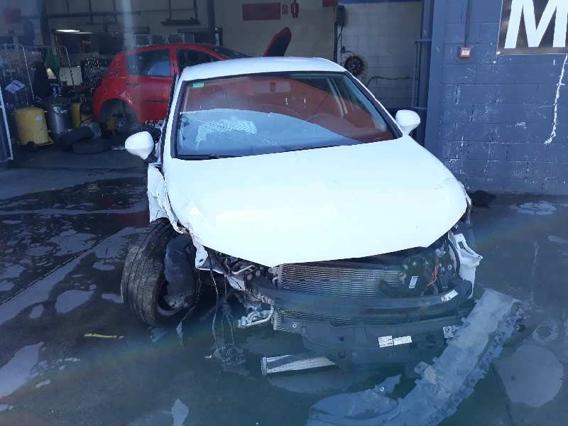 seat ibiza (6j5) del año 2012