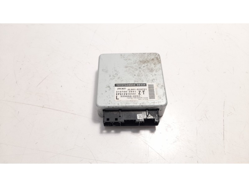 Recambio de modulo electronico para toyota yaris hsd active referencia OEM IAM 896500D334  