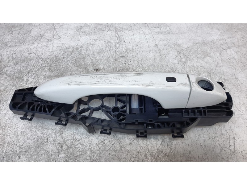 Recambio de maneta exterior delantera izquierda para jeep compass ii 1.6 m-jet cat referencia OEM IAM 53482492  