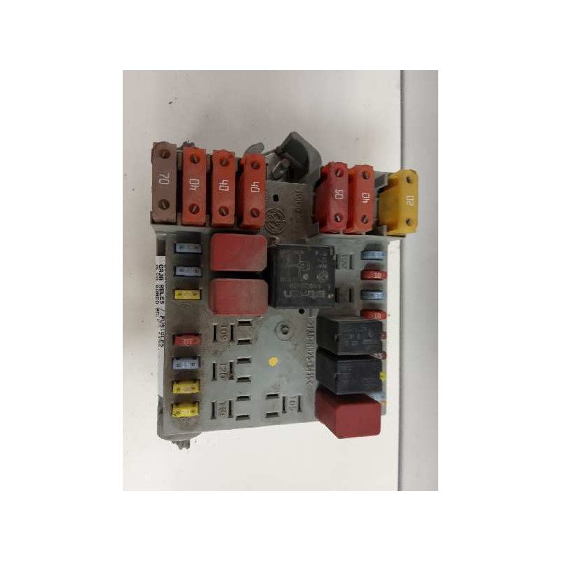Recambio de caja reles / fusibles para alfa romeo brera (177) 2.4 jtd cat referencia OEM IAM 50508214  