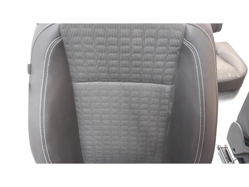 Recambio de juego asientos completo para opel astra j gtc 1.6 cdti dpf referencia OEM IAM 13316995  