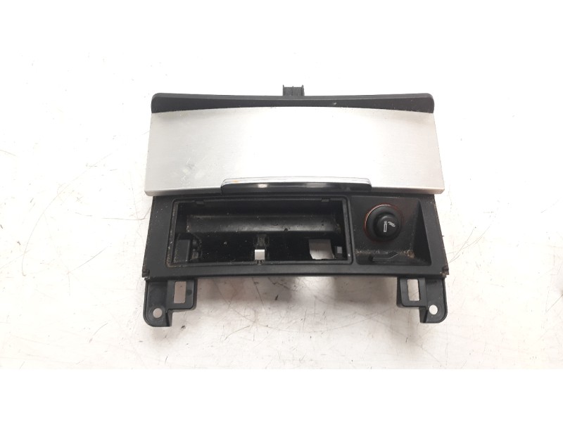 Recambio de cenicero para audi q7 (4l) 3.0 v6 24v tdi referencia OEM IAM 4L0857951  