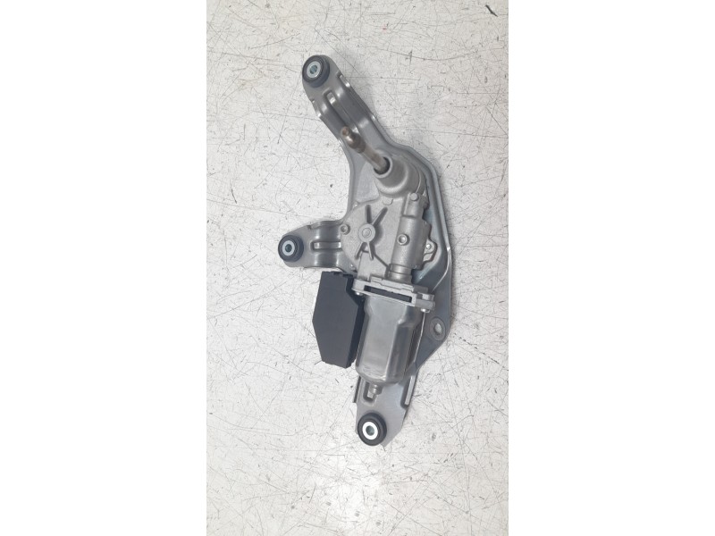 Recambio de motor limpia trasero para toyota corolla (e21) referencia OEM IAM 8513002060  