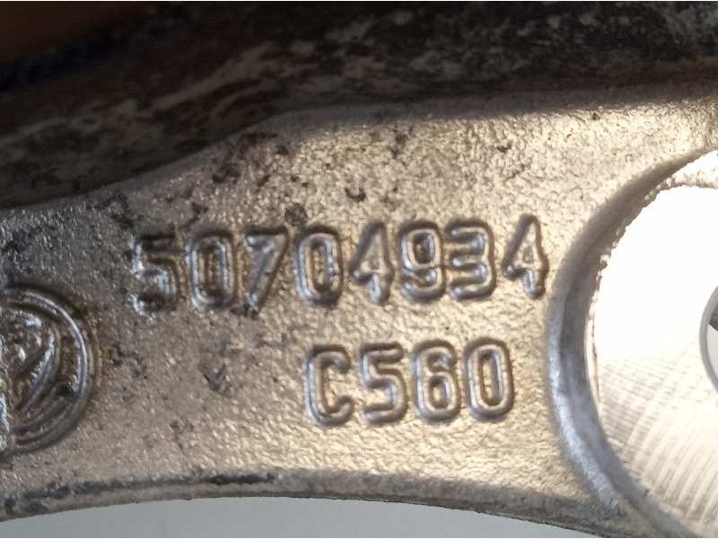 Recambio de mangueta trasera derecha para alfa romeo brera (177) 2.4 jtd cat referencia OEM IAM 50704934  