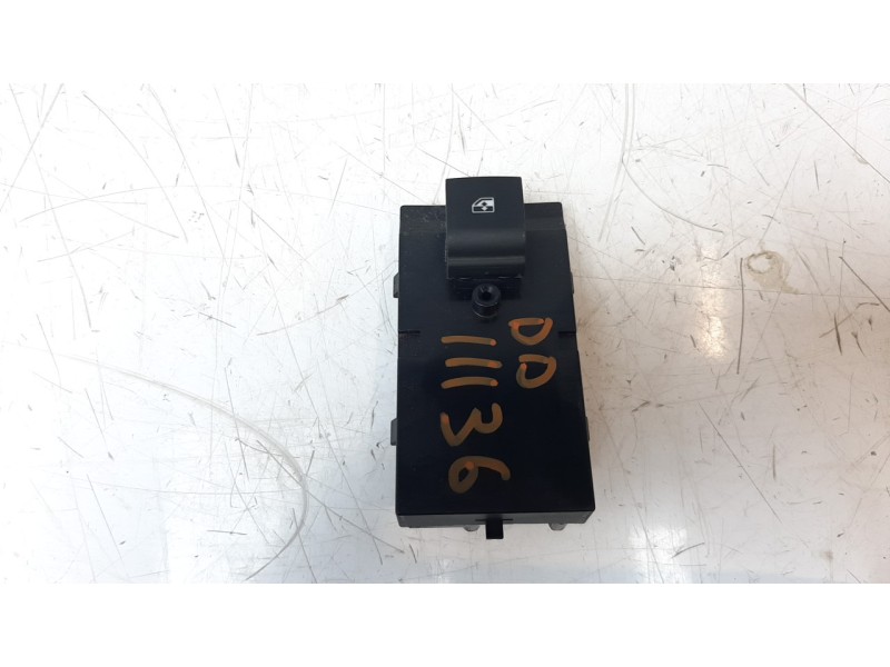 Recambio de mando elevalunas delantero derecho para opel astra j gtc 1.6 cdti dpf referencia OEM IAM 13301886  