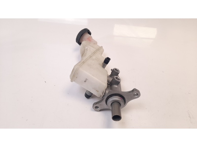 Recambio de bomba freno para kia rio (yb) 1.0 tgdi cat referencia OEM IAM 58510H8210  