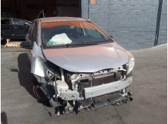 toyota yaris del año 2012 2