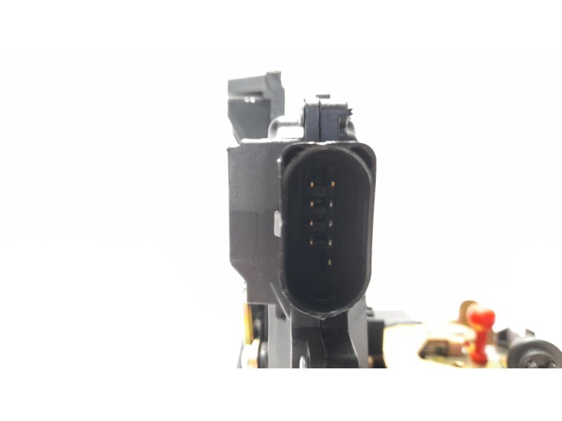 Recambio de cerradura puerta delantera izquierda para audi a4 berlina (8e) referencia OEM IAM 4B1837015 EZCVW023 CRDVW1033