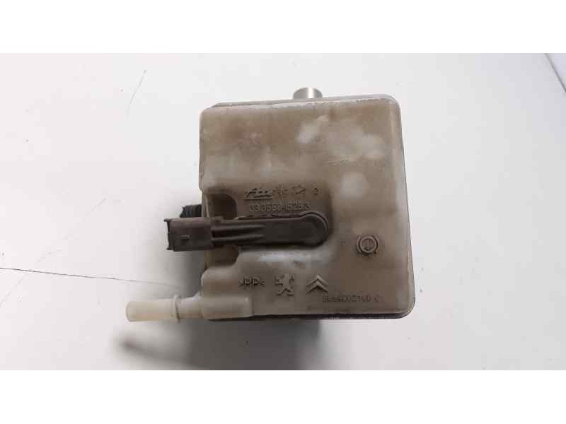 Recambio de bomba freno para peugeot 5008 access referencia OEM IAM   
