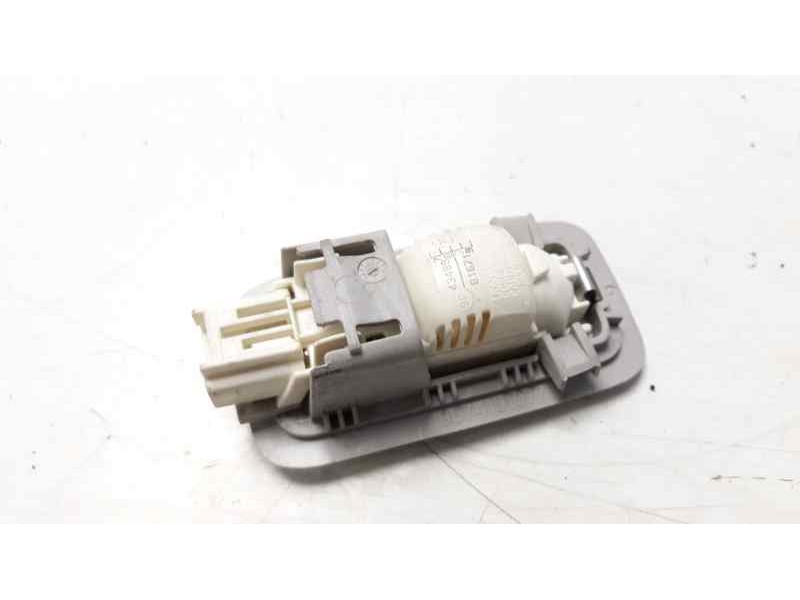 Recambio de luz interior para citroen c4 grand picasso live edition referencia OEM IAM 9674191077  