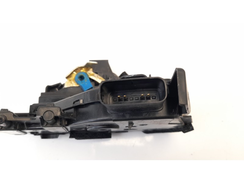 Recambio de cerradura puerta delantera derecha para kia rio (yb) 1.0 tgdi cat referencia OEM IAM 81320H8050  