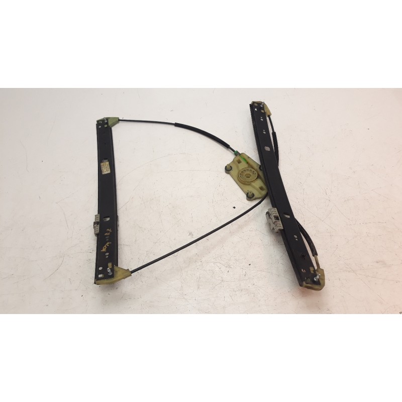 Recambio de elevalunas delantero izquierdo para audi q7 (4l) 3.0 v6 24v tdi referencia OEM IAM 4L0837461F 106023314 113677