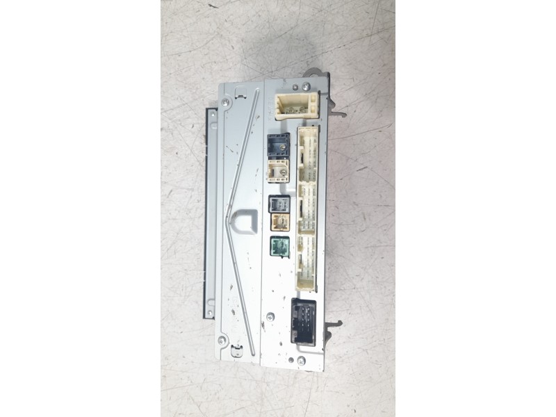 Recambio de sistema navegacion gps para toyota corolla (e21) referencia OEM IAM 8614002C40  