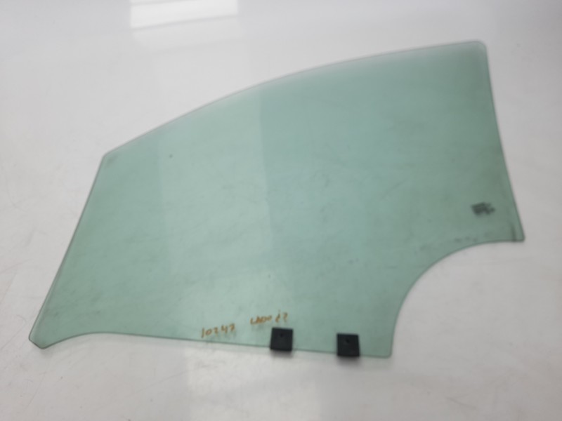 Recambio de luna delantera derecha para renault captur zen referencia OEM IAM   