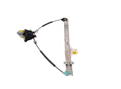 ELEVALUNAS DELANTERO DERECHO 82460H8000 