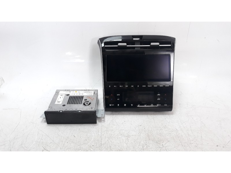Recambio de sistema navegacion gps para hyundai tucson referencia OEM IAM 97250N7300  