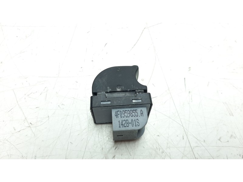 Recambio de mando elevalunas trasero derecho para audi q7 (4l) 3.0 v6 24v tdi referencia OEM IAM 4F0959855A IAF540037HQ EWSAU011