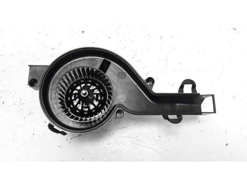 Recambio de ventilador calefaccion para peugeot 5008 access referencia OEM IAM T2416  