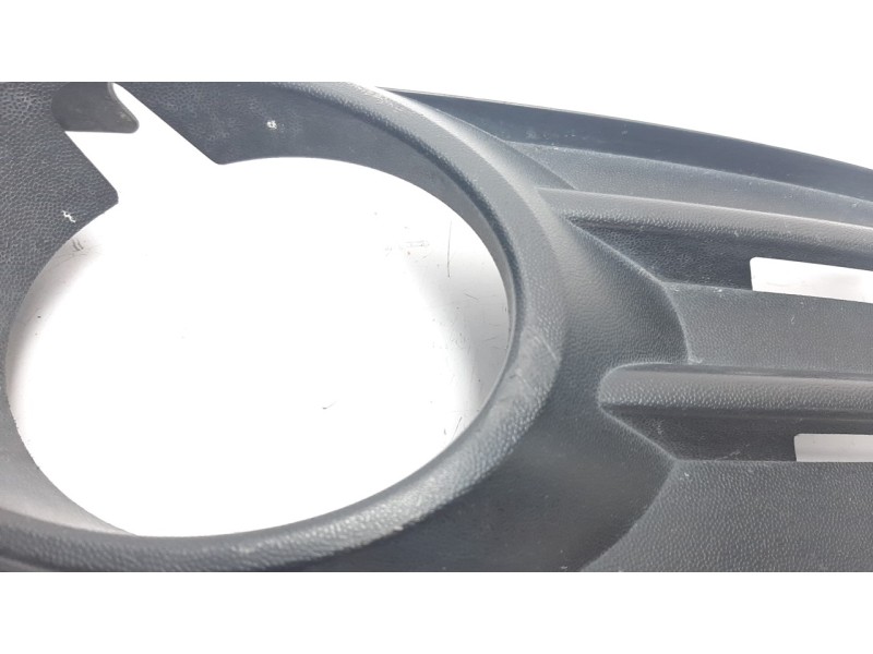 Recambio de rejilla paragolpes izquierda para volkswagen scirocco (137) 2.0 tdi referencia OEM IAM 1K8853665C 107234816 