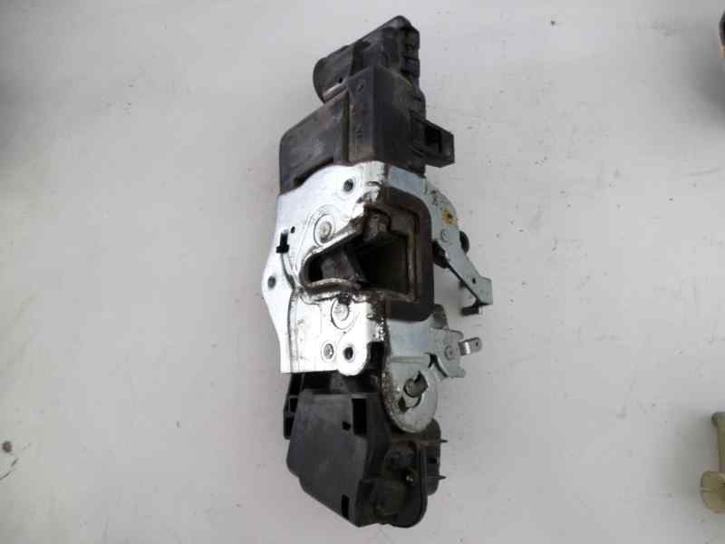 Recambio de cerradura puerta delantera izquierda para fiat stilo (192) 1.9 multijet 120 sting referencia OEM IAM   