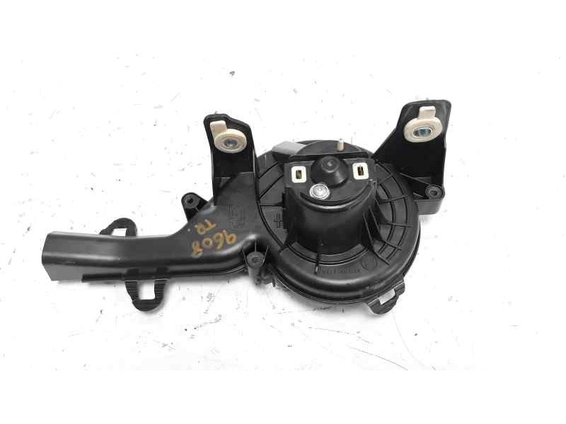 Recambio de ventilador calefaccion para peugeot 5008 access referencia OEM IAM T2416  