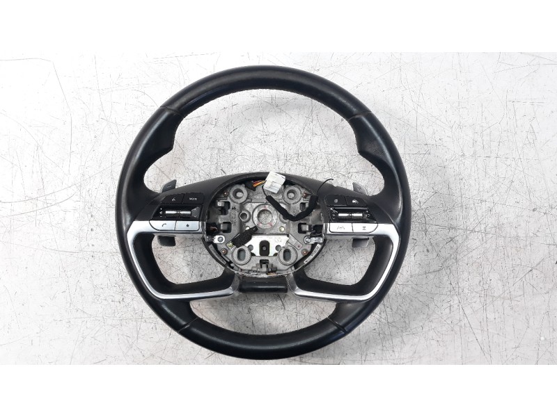 Recambio de volante para hyundai tucson referencia OEM IAM 56170N9000  