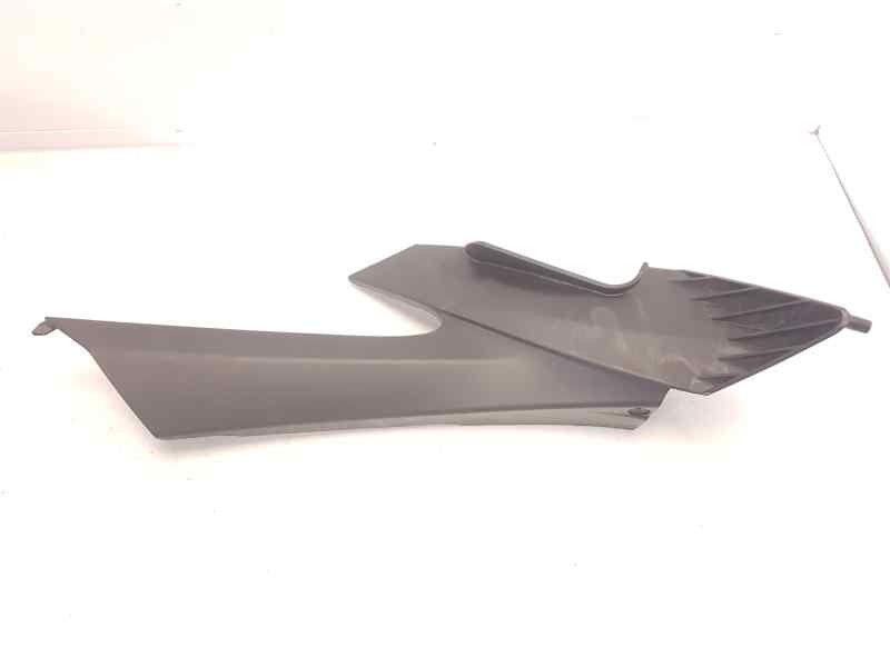 Recambio de moldura para aprilia yb shiver 900 referencia OEM IAM 2B003895  
