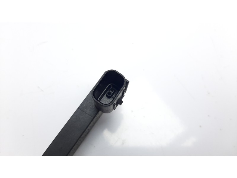 Recambio de antena para jaguar xf 3.0 v6 diesel s premium luxury referencia OEM IAM 6G9115K603KB  