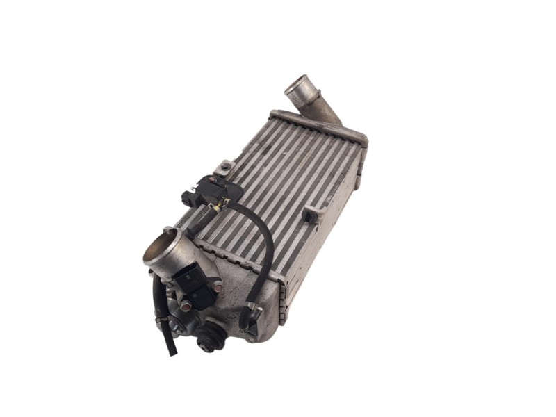 Recambio de intercooler para kia rio (yb) 1.0 tgdi cat referencia OEM IAM 2827004610  
