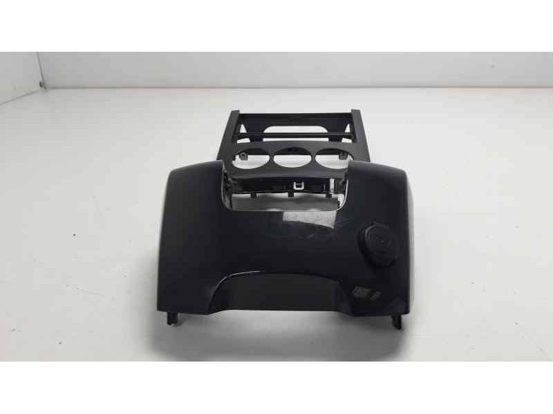 Recambio de moldura para peugeot 5008 access referencia OEM IAM   