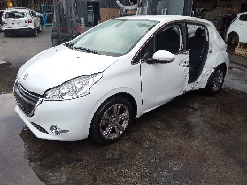 peugeot 208 del año 2014