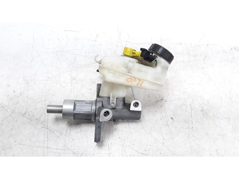 Recambio de bomba freno para opel astra j lim. 1.7 16v cdti referencia OEM IAM 84102409  