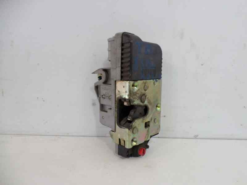 Recambio de cerradura puerta trasera derecha para citroen xantia berlina 2.0 hdi 90/110 attraction referencia OEM IAM   