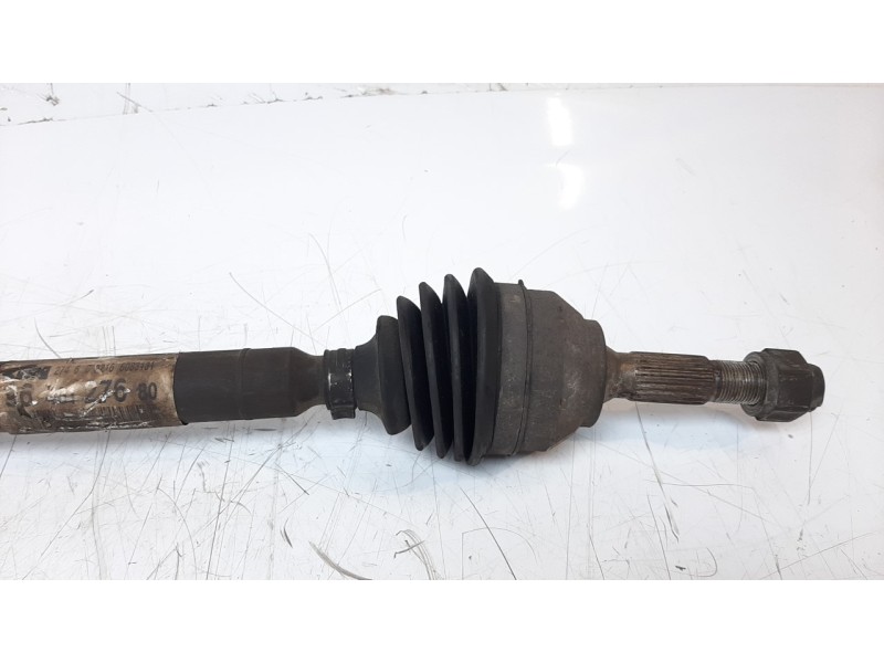 Recambio de transmision delantera derecha para citroen c3 1.4 referencia OEM IAM 9640127680 C1631 