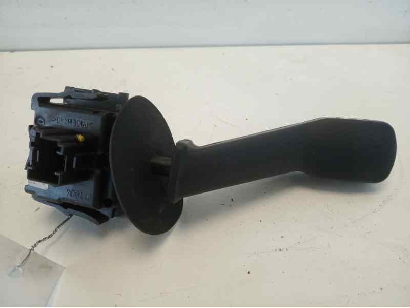 Recambio de mando intermitentes para bmw serie 5 touring (e39) 530d referencia OEM IAM 8352172 01100410 