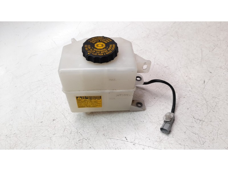 Recambio de deposito servo para lexus nx 2.5 16v cat (híbrido) referencia OEM IAM 4722078010  