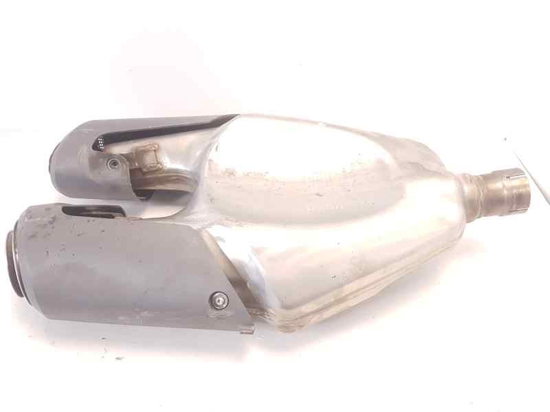Recambio de tubo escape trasero para aprilia yb shiver 900 referencia OEM IAM ZD41087  