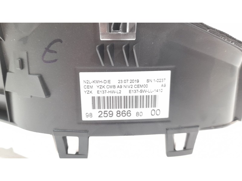 Recambio de cuadro instrumentos para peugeot 2008 (--.2013) 1.6 blue-hdi fap referencia OEM IAM 9825986680  